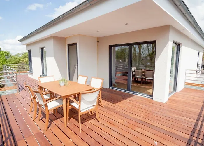 Penthouse M Βούρπεταλ