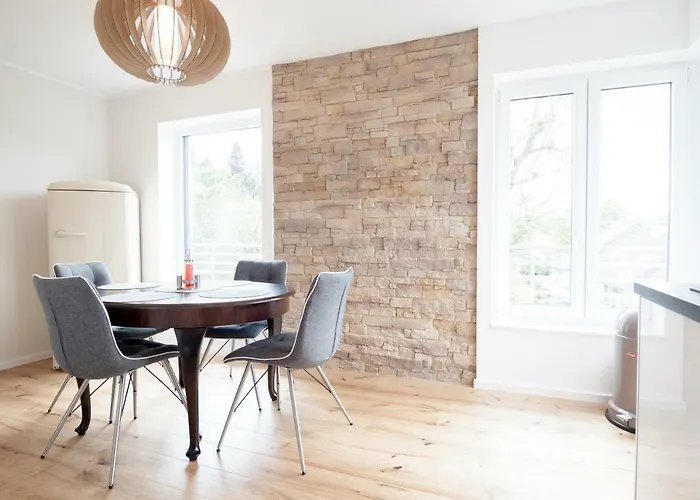 Penthouse M * Βούρπεταλ